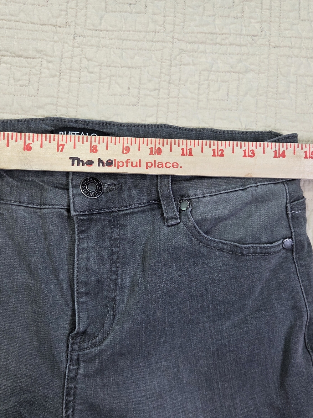 BUFFALO David Bitton Jeans Women’s 10 Gray Aubrey Mid Rise Super Soft Capri - Picture 7 of 11